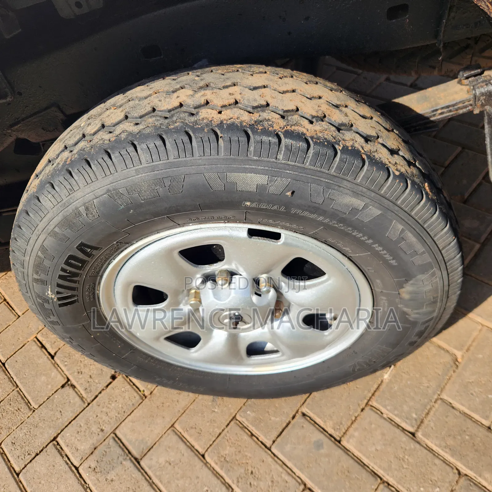 Toyota Hilux 2010 Silver