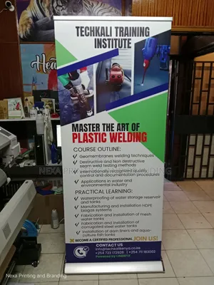 Banner Retractable Broadbase Banner