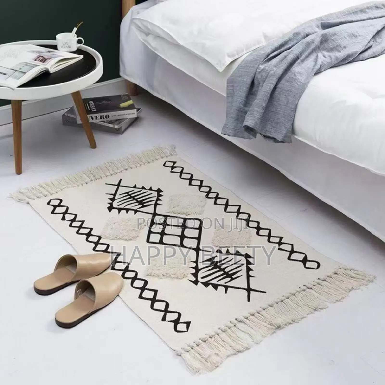 Bohemian Nordic Style Bedroom Rug With Tassel