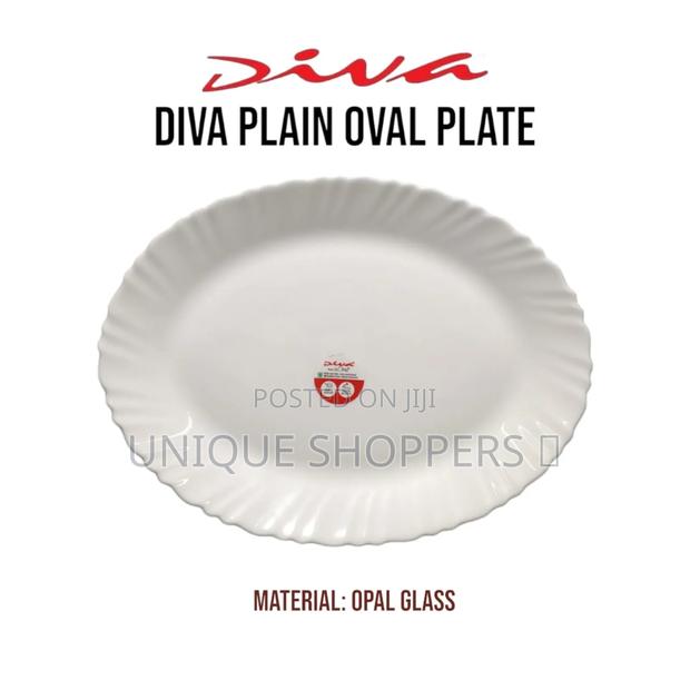 Diva Plain Oval Plate – Elegant Versatile 