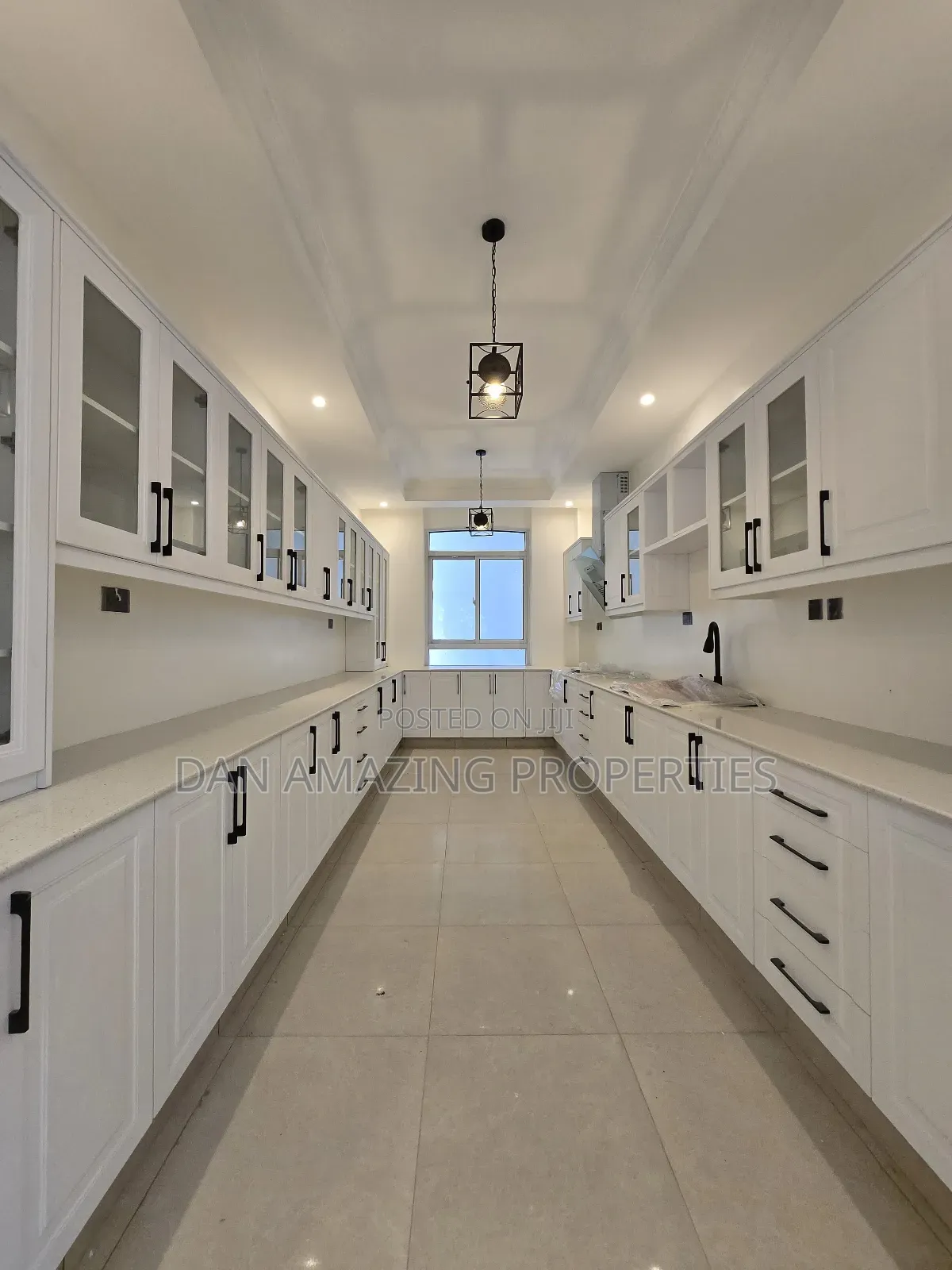 5bdrm Maisonette in Evergreen Plus Dsq, Runda for sale