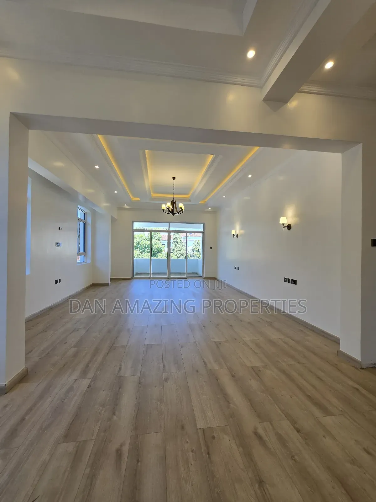 5bdrm Maisonette in Evergreen Plus Dsq, Runda for sale