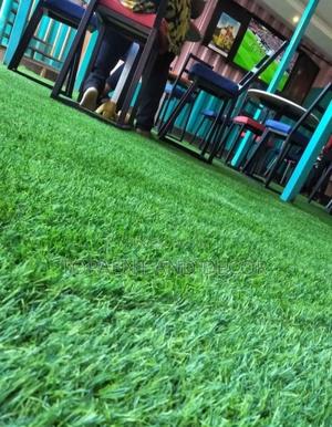 Easy to Clean Synthetic Grass Carpet - thumbnail 2