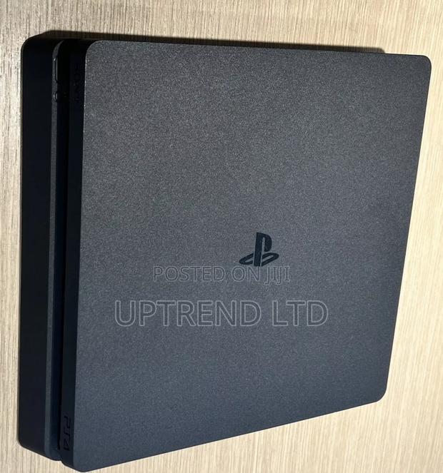 Gaming Ps4 Slim Console Clean Black Ps4 Slim - main view