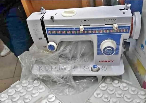 Zigzag Embroidery Sewing Machine - thumbnail 3
