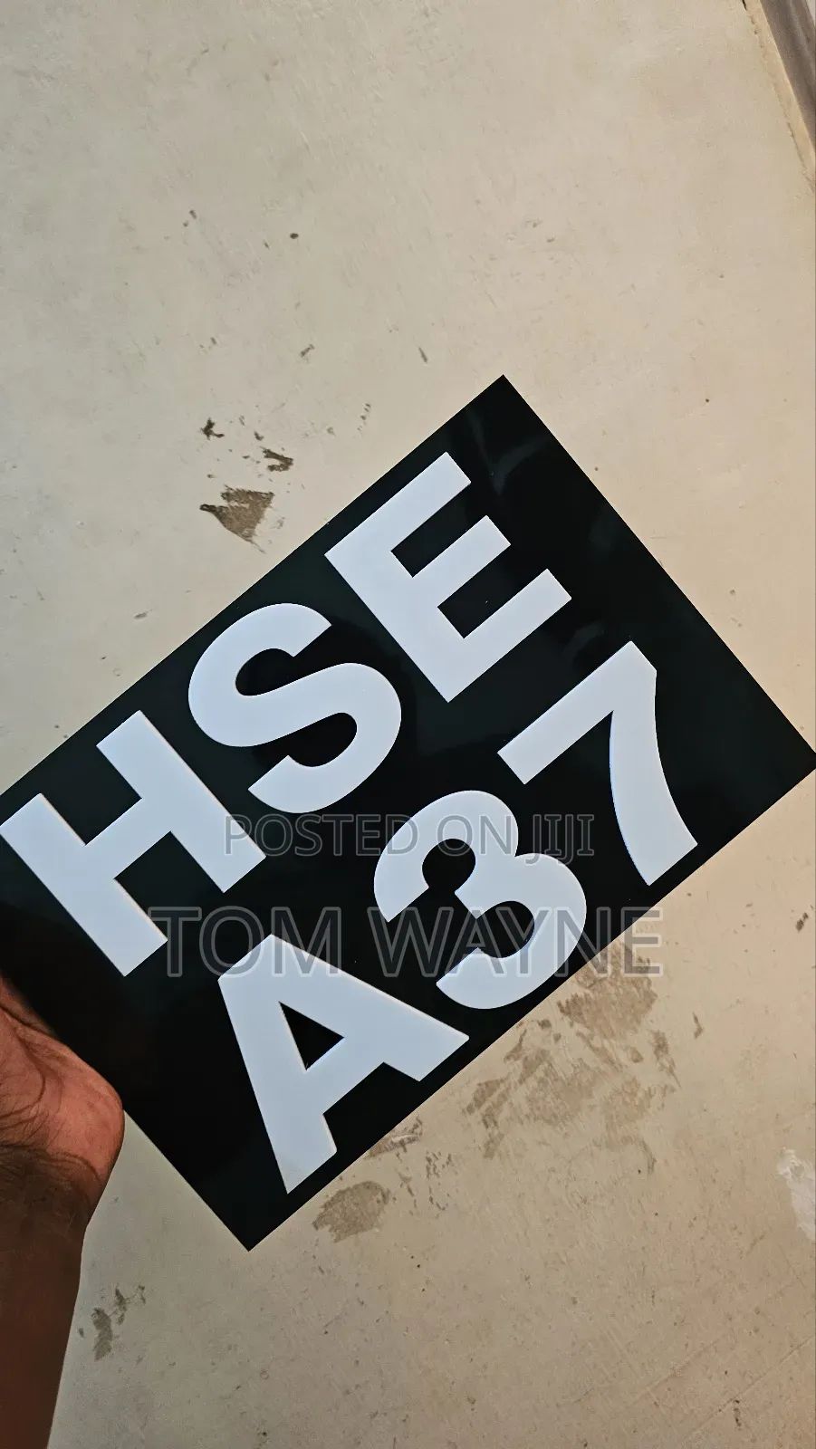 2d Estate Gate Signs