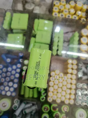 Rechargeable Battery Ni-Mh Aa With Cable 2.4v 2500mah
