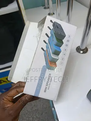L8 Mini Bluetooth Speaker