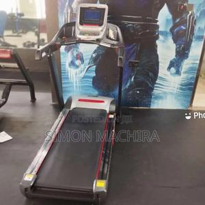 Merc V5 Semi Commercial Treadmill - thumbnail 2