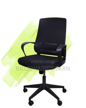 Sleek Black Ergonomic Mesh Office Chair — Strong Stable Base