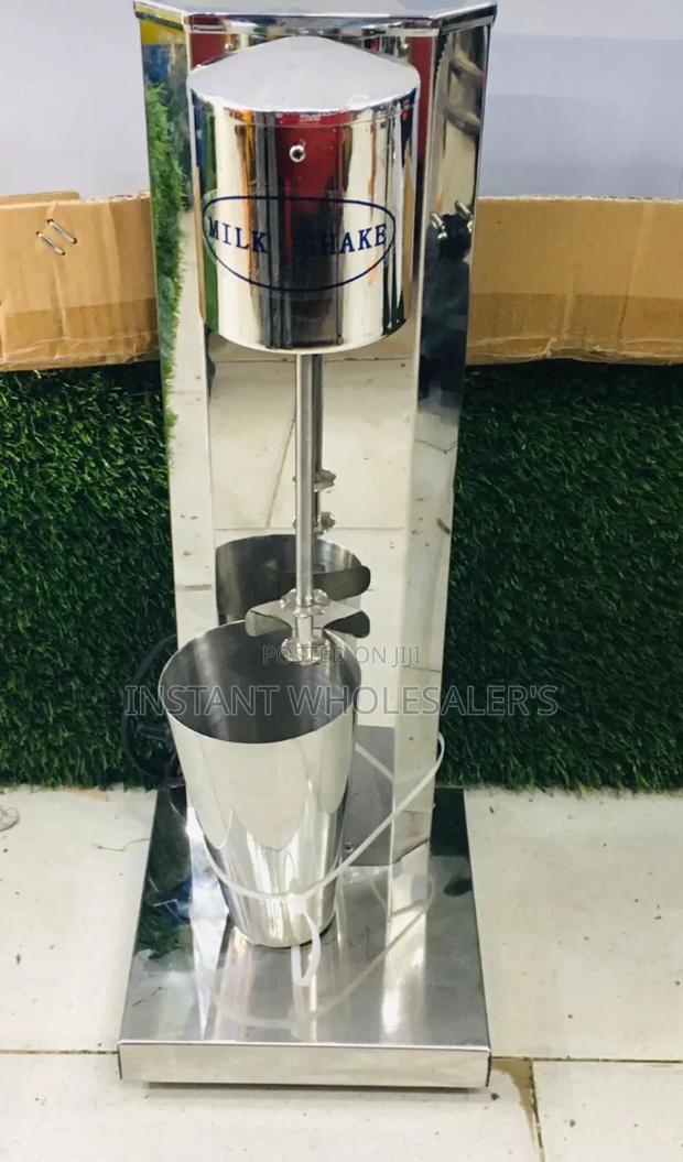 Single Barrel Milk Shaker Machine
