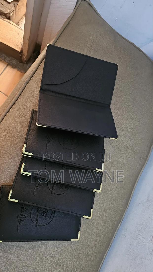 Bill Presenter Made of Leather, Can Be Branded With Your Logo - main view