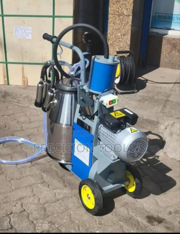 Single Barrel Milking Machine