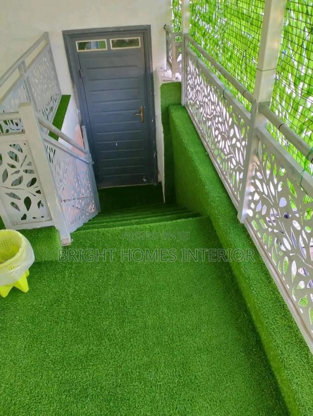 20mm Thickness Grass Carpet for Swimming Pool - main view