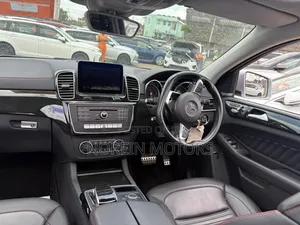 Mercedes-Benz GLE-Class 2019 Gray