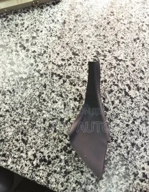 Prado J150 Windscreen Finisher