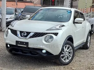 Nissan Juke 2019 White
