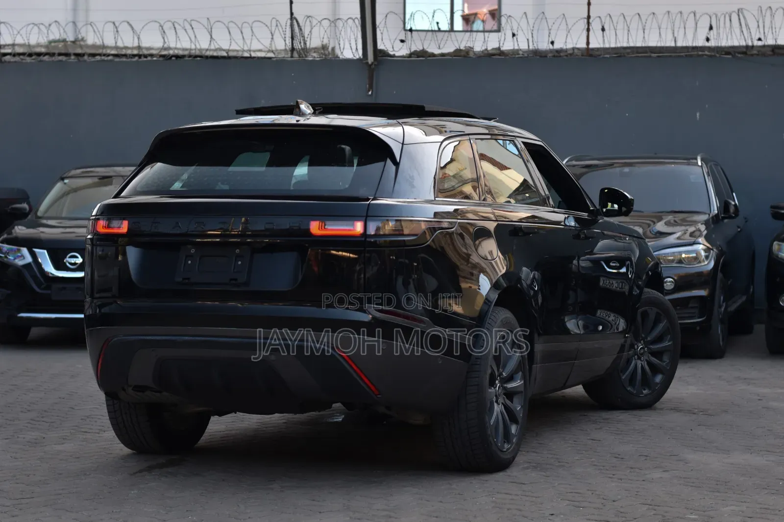 Land Rover Range Rover Velar 2019 Black