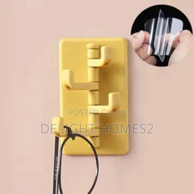 Wall Adhesive 4 Way Hooks_pa