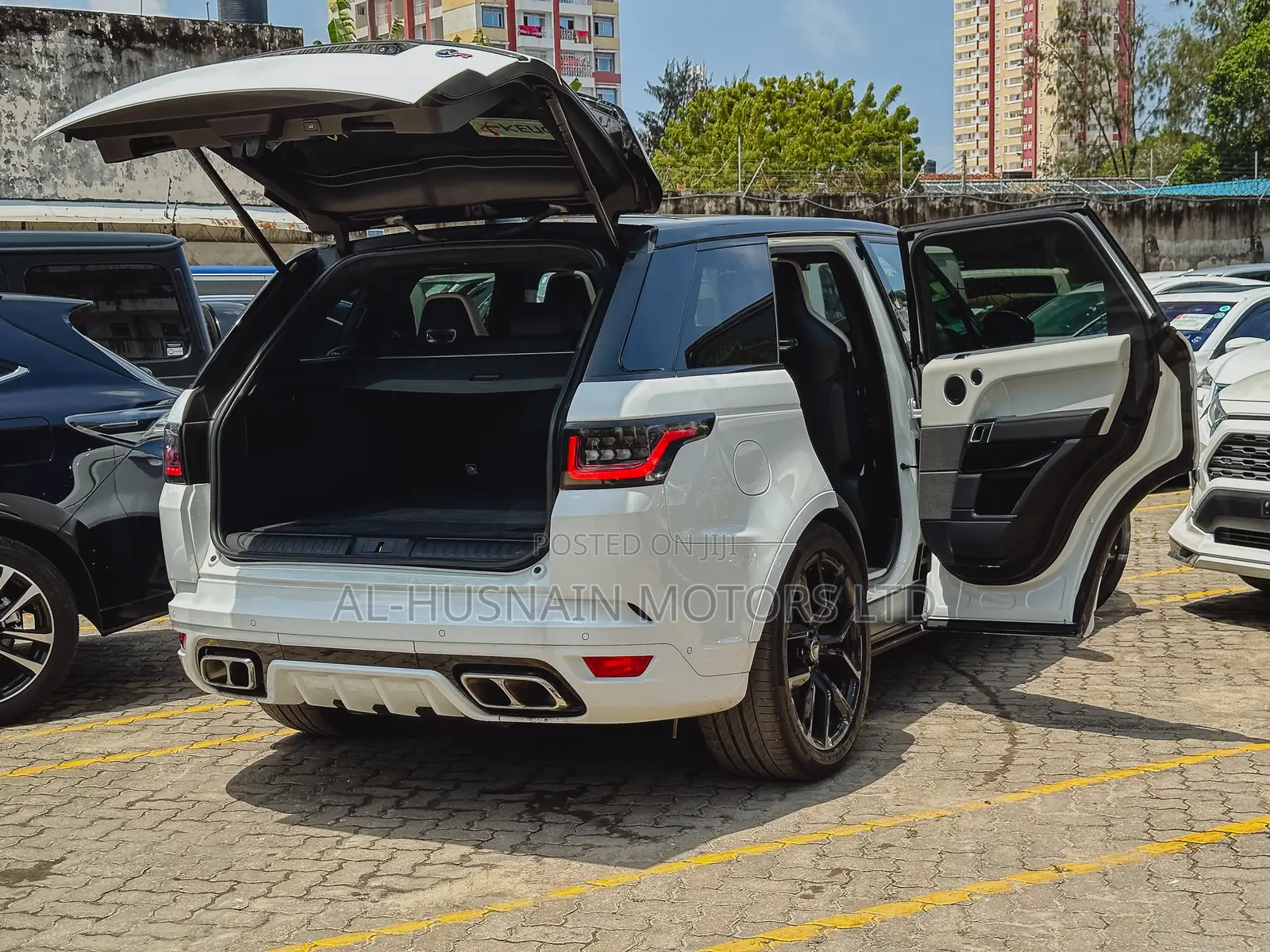 Land Rover Range Rover 5.0L Supercharged 2018 Pearl