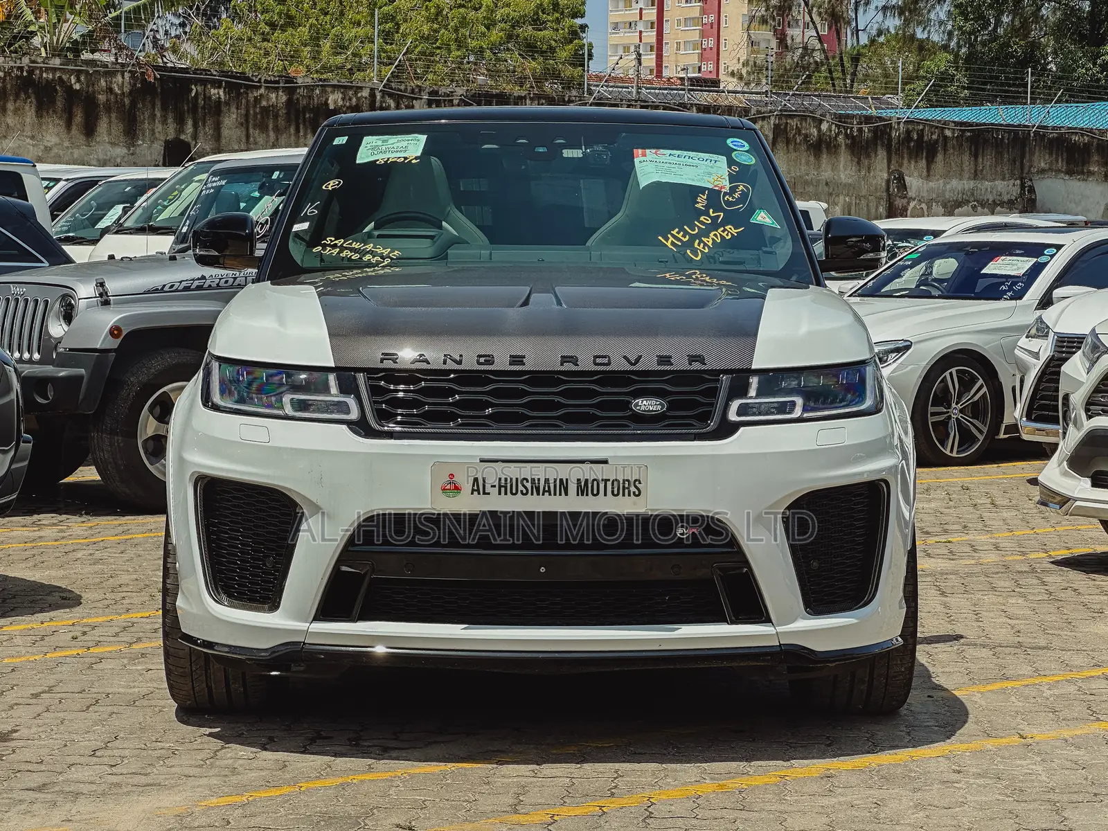 Land Rover Range Rover 5.0L Supercharged 2018 Pearl