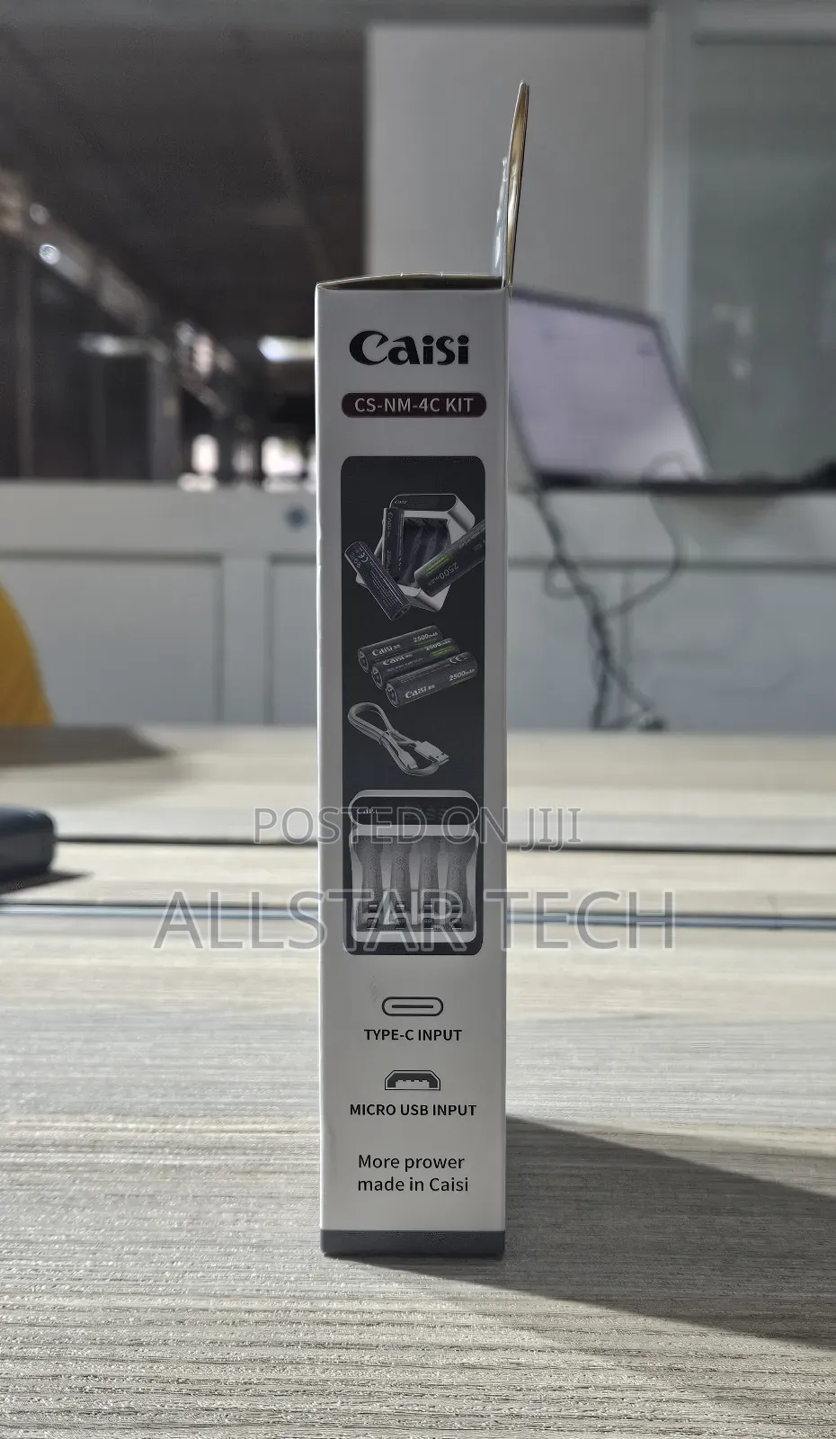 Caisi Smart LCD Charger and Battery Kit 2500 Mah