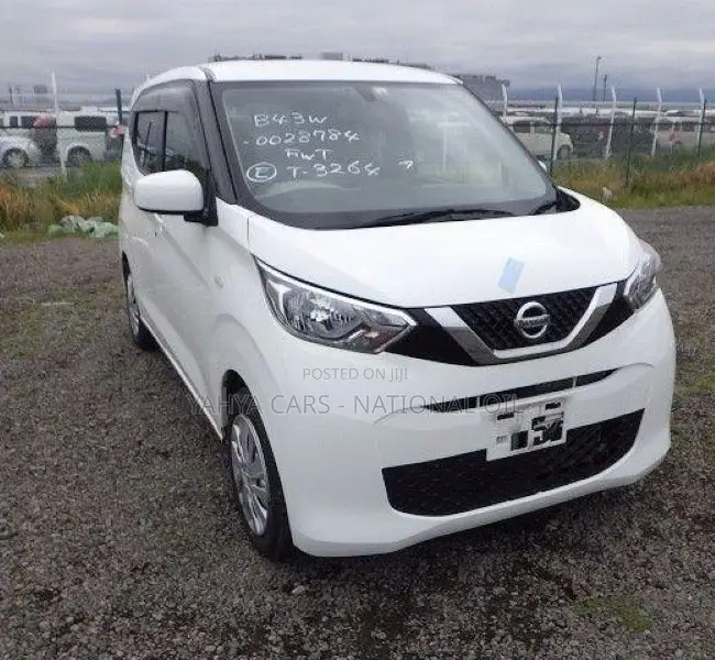 Nissan Dayz 2020 White