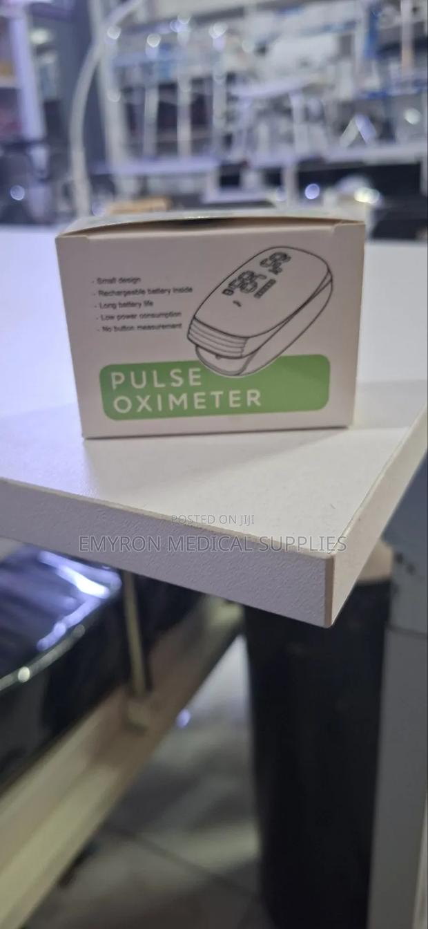 Rechargeable Pulse Oximeter - main view