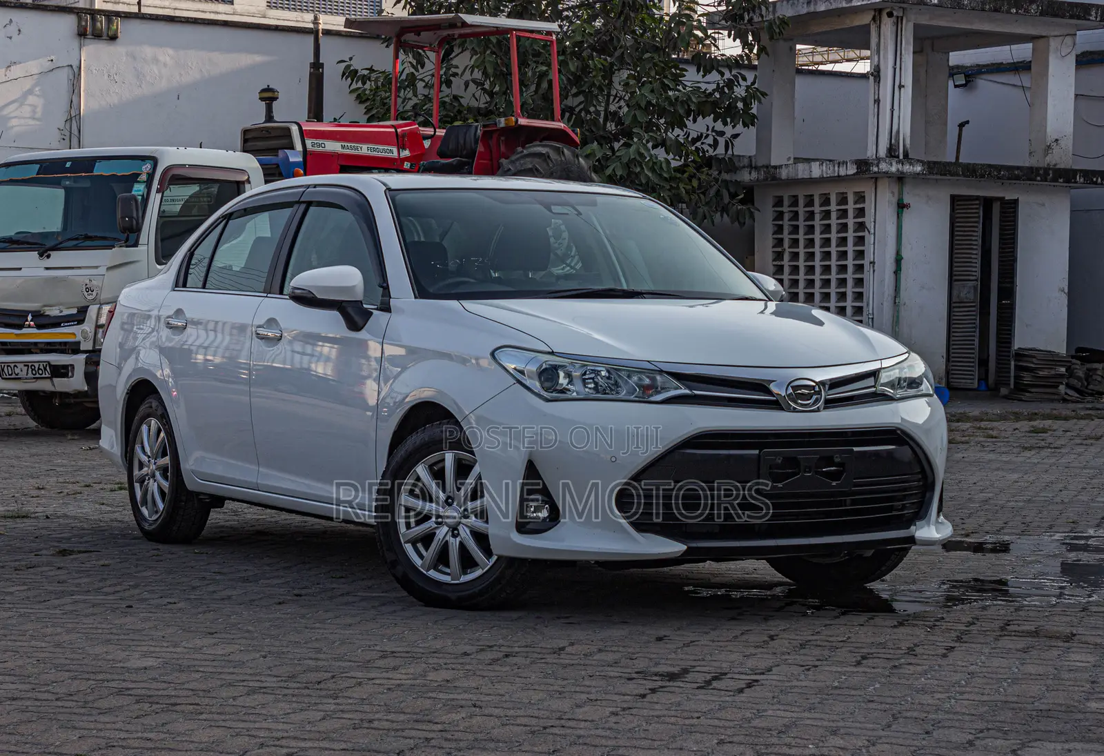 Toyota Axio 1.5 G 2WD 2018 Pearl