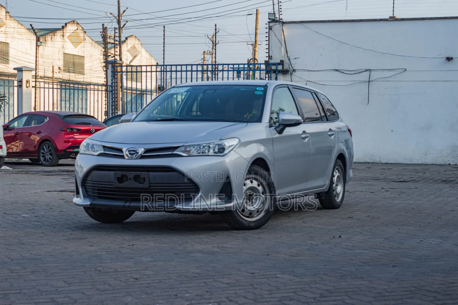 Toyota Corolla Fielder 1.5 Petrol FWD 2018 Silver