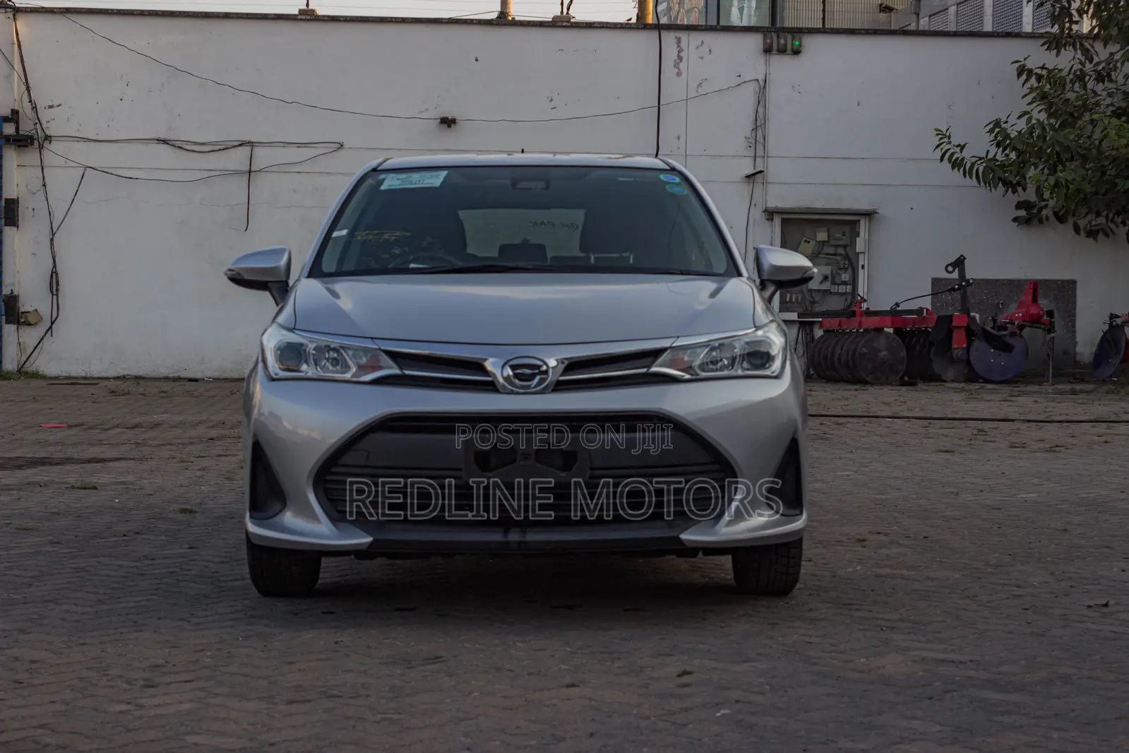 Toyota Corolla Fielder 1.5 Petrol FWD 2018 Silver