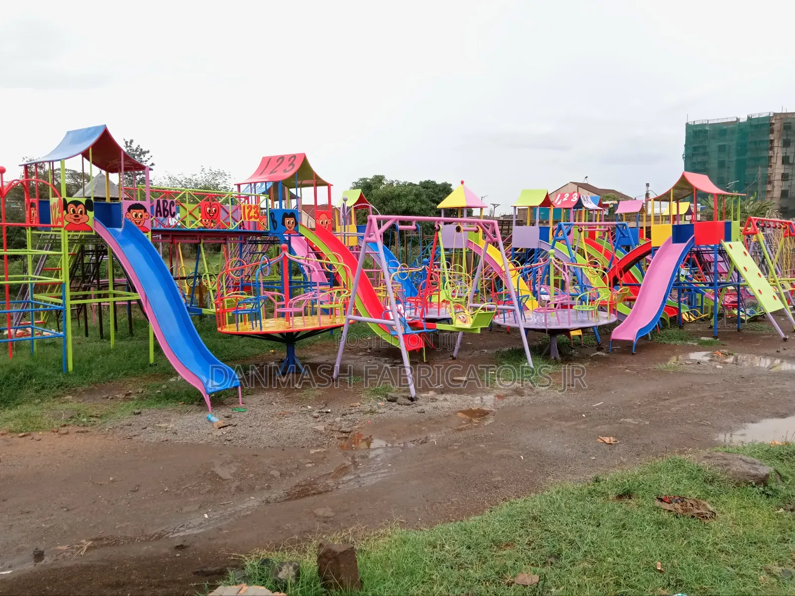 Complete Outdoor Play Station for Kids