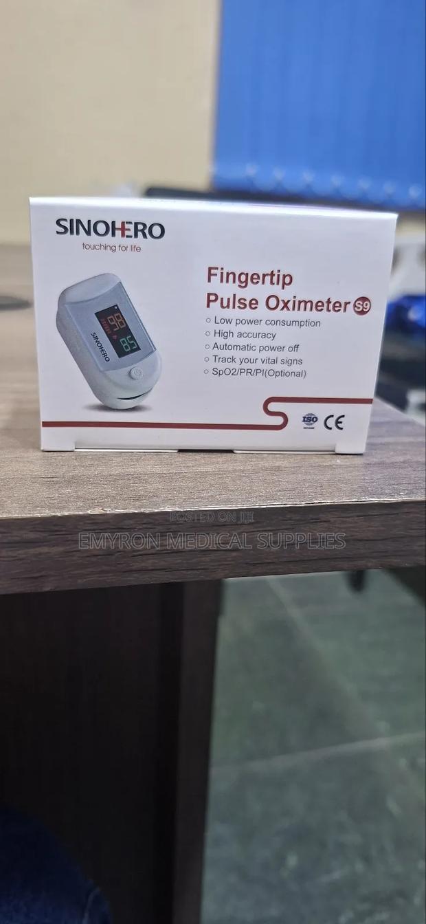 Finger Tip Pulse Oximeter - main view