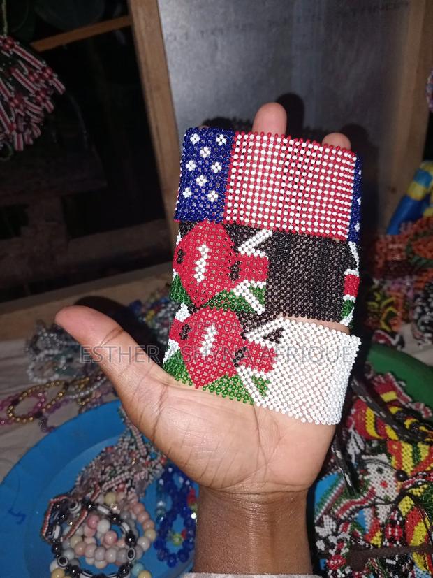 Beaded Bracelets - thumbnail 8