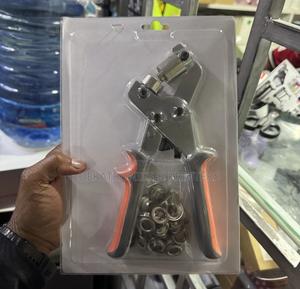 Portable Handheld Eyelet Machine - thumbnail 2