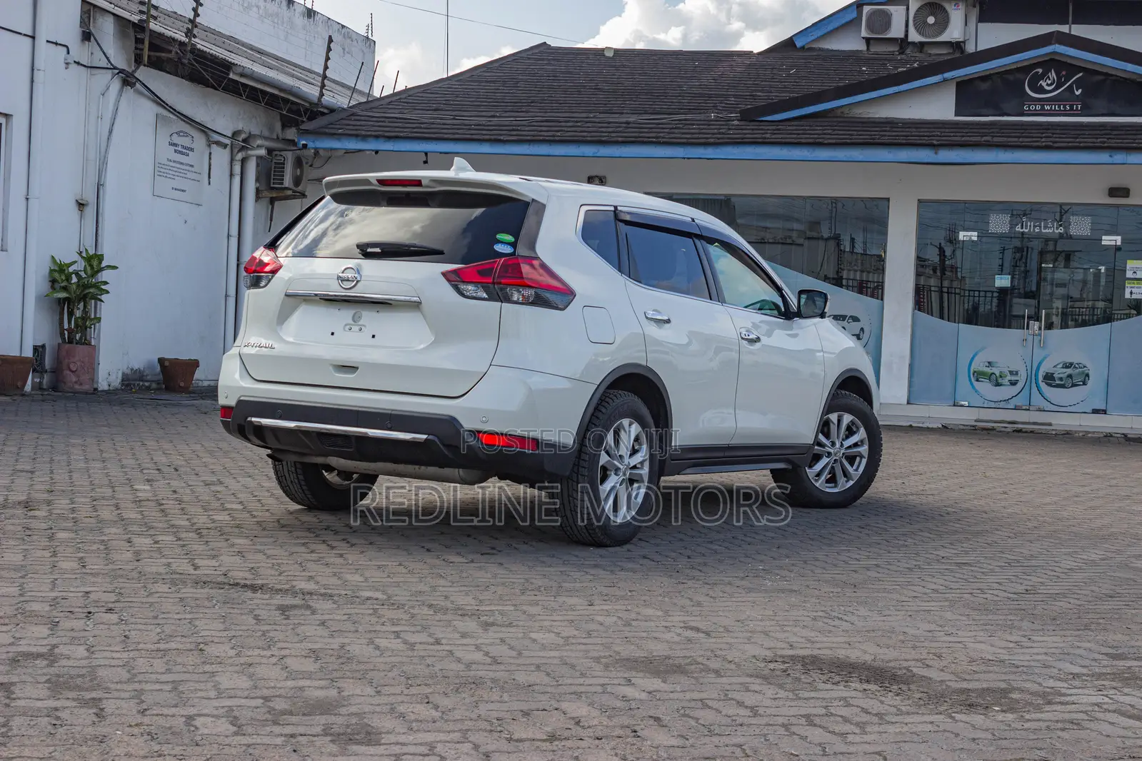 Nissan X-Trail 2.0 Petrol AWD 2018 Pearl