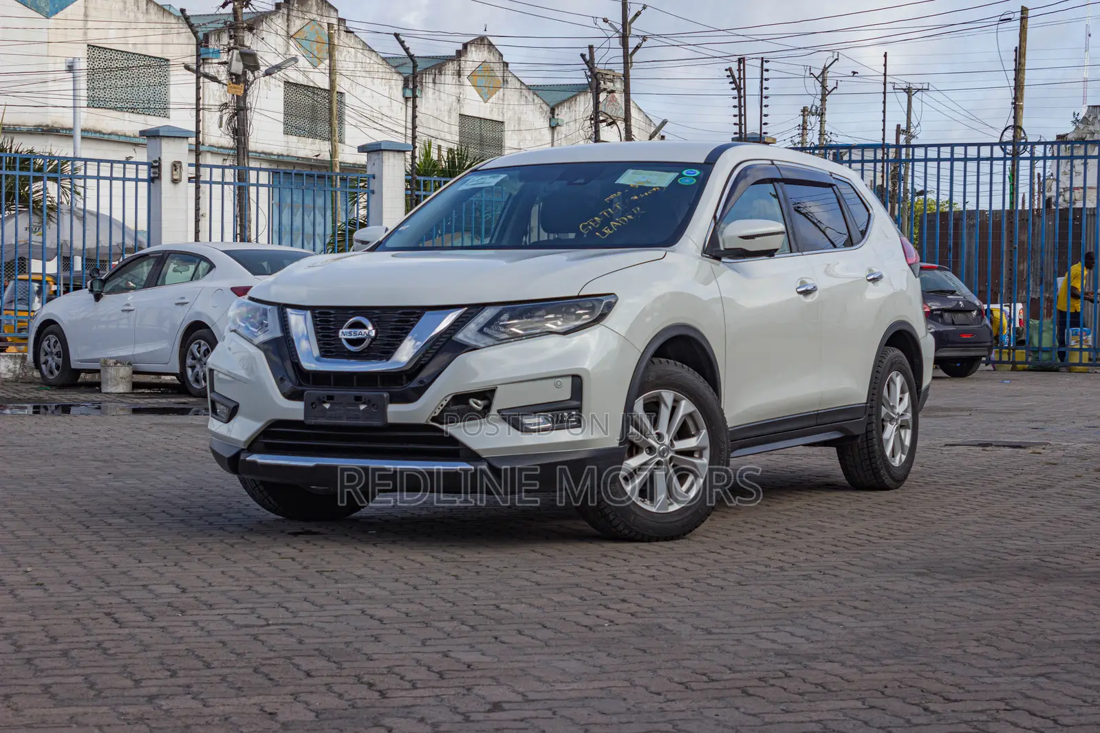 Nissan X-Trail 2.0 Petrol AWD 2018 Pearl