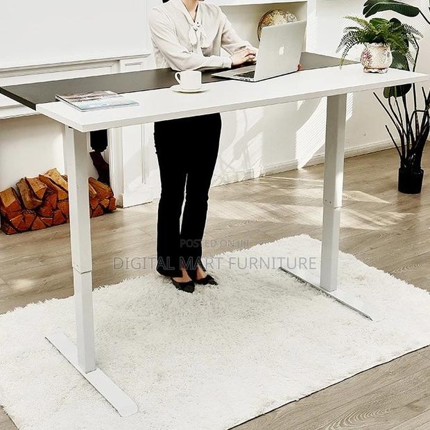 Office Desk: Electrically And Digitalized Office Desk For Co Workers - thumbnail 5