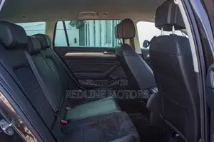 Volkswagen Passat 2.0T S 2018 Green