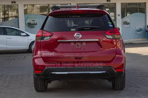 Nissan X-Trail 2.0 Petrol AWD 2018 Red