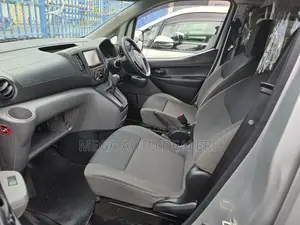 Nissan NV200 2018 Silver