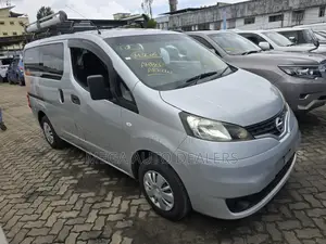 Nissan NV200 2018 Silver