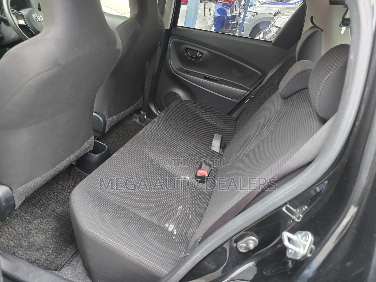 Toyota Vitz 2018 Black