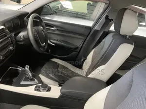 BMW 118i 2018 Blue