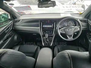 Toyota Harrier 2018 Black