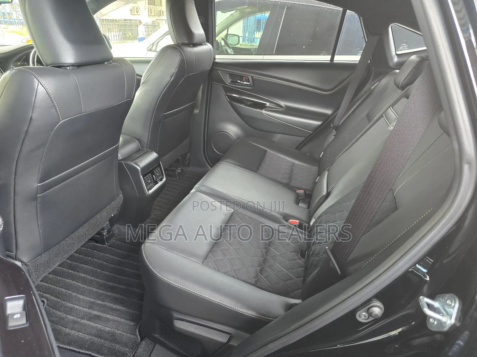 Toyota Harrier 2018 Black