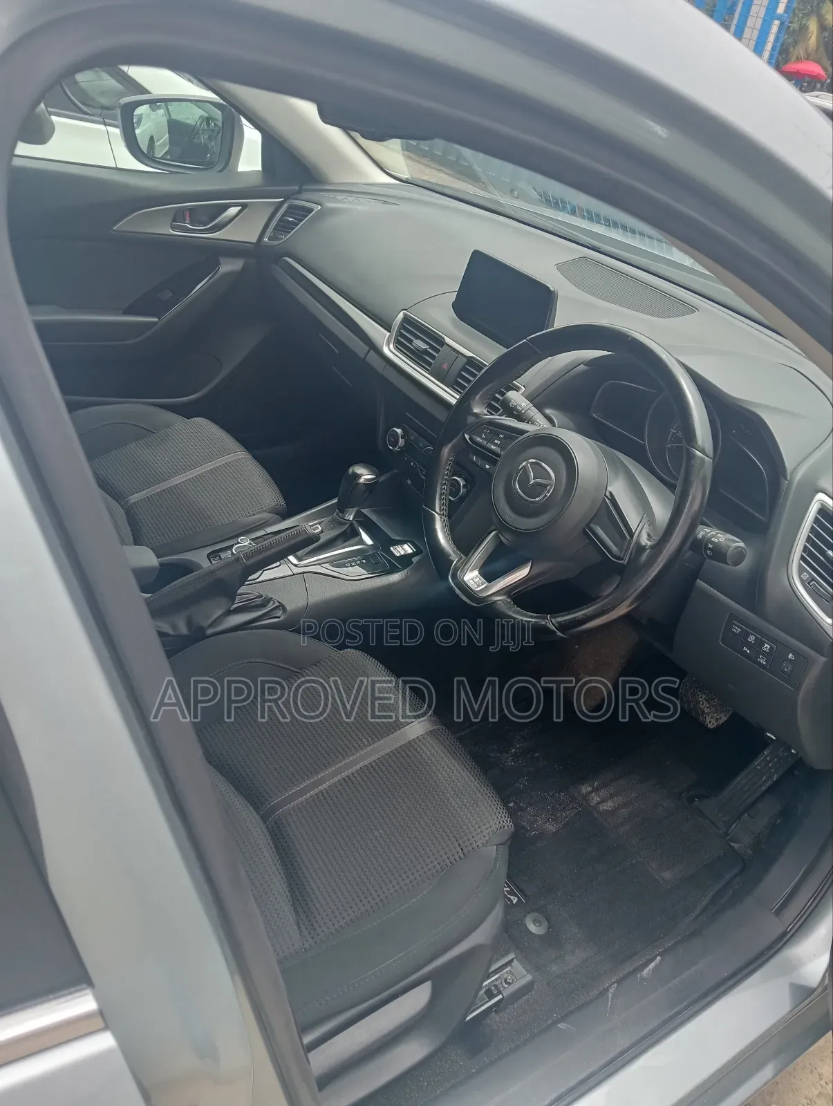 Mazda Axela 2019 Silver