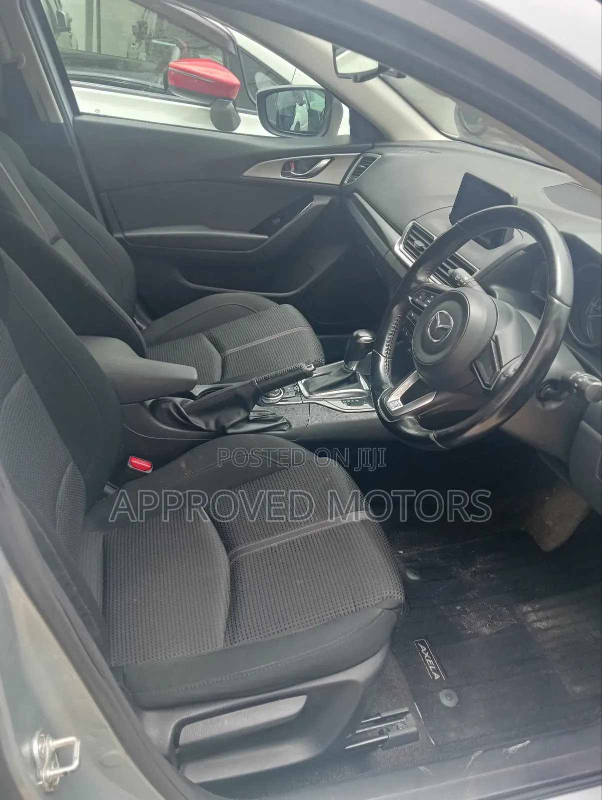 Mazda Axela 2019 Silver