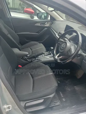 Mazda Axela 2019 Silver