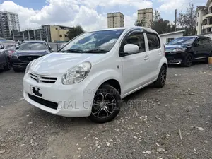 Toyota Passo 1.0 AWD 2013 White